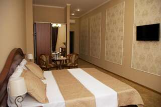 Отель Гостиница Диоскурия Сухум Улучшенный двухместный номер с 1 кроватью-11